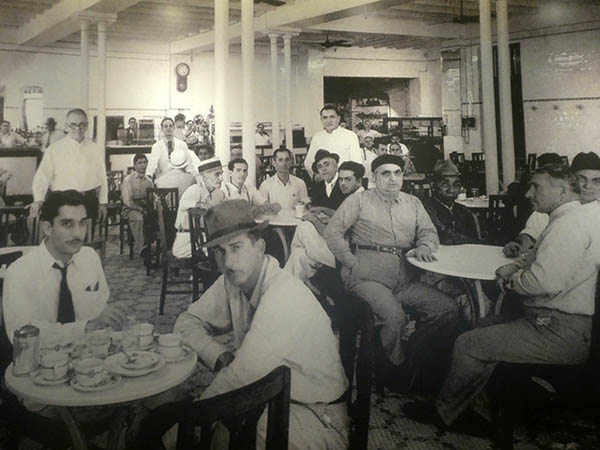 Vintage photo of Cafe del Portal, Veracruz, Mexico