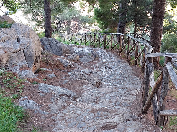 Easy but rocky path at Rocco di Cefalu