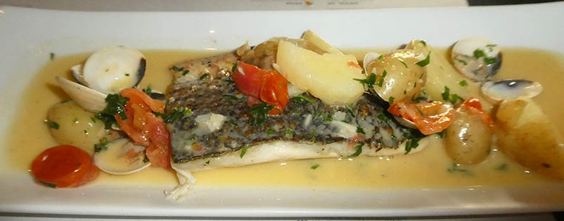 White fish with clams, Fiume 37, Queretaro, Mexico
