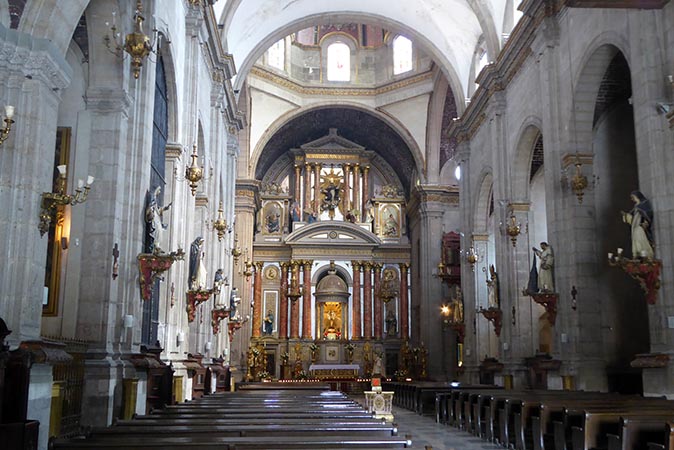 Inside Cathedral Santo Domingo