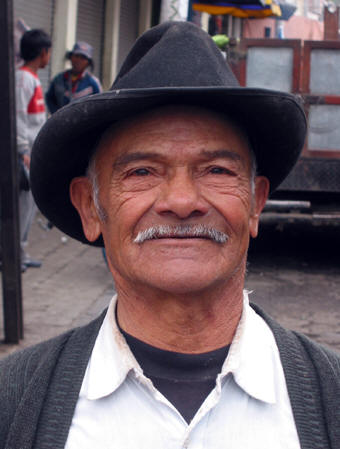Older gentleman in Otavalo